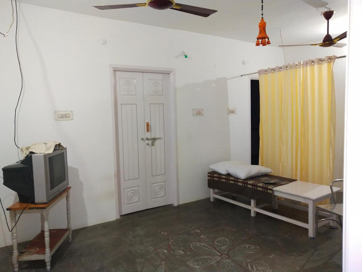 شيناي Mayurapriya Inn المظهر الخارجي الصورة
